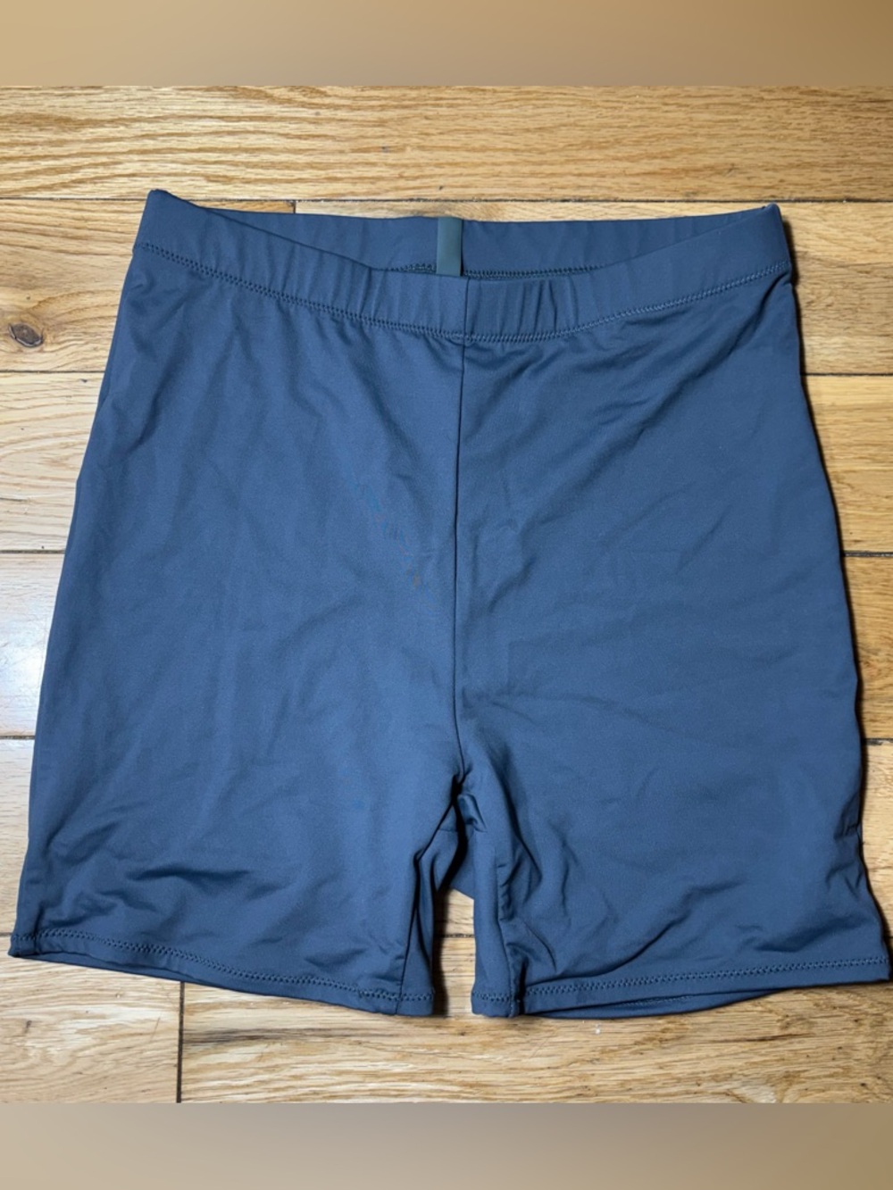 SKIMS Dark Gray Spandex Bike Shorts Size Small